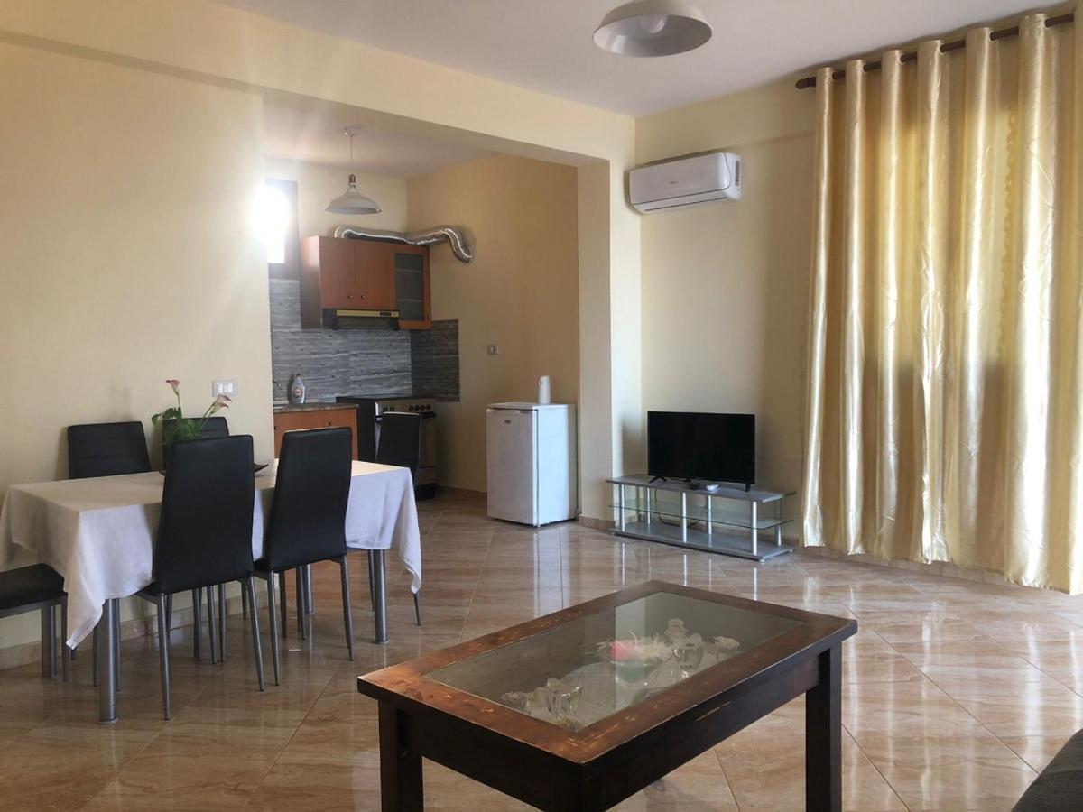 The Sunset Villa Leven فلورا المظهر الخارجي الصورة