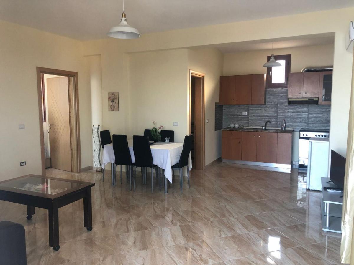 The Sunset Villa Leven فلورا المظهر الخارجي الصورة